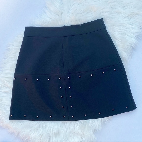 Zara basics studded mini skirt - Picture 1 of 3